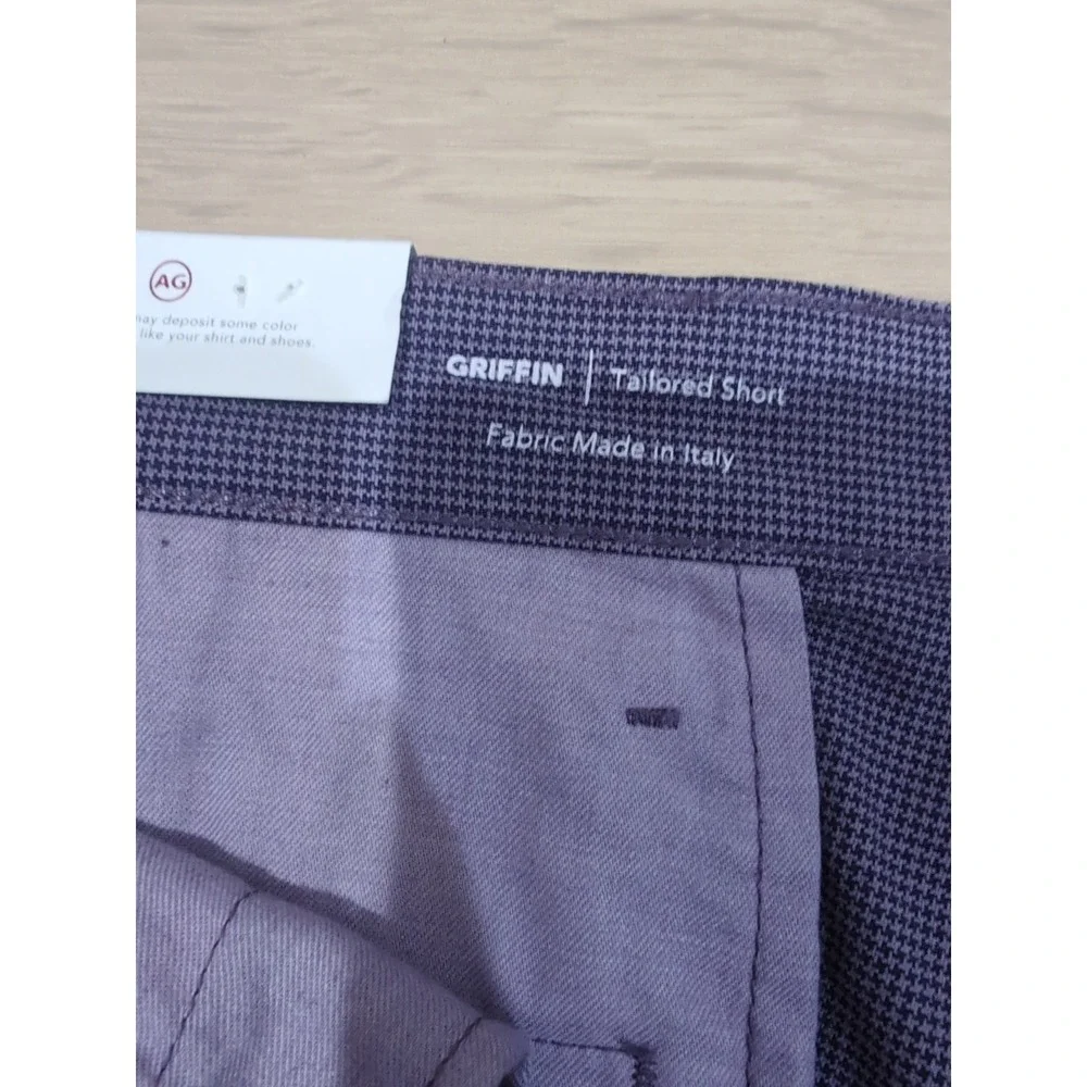 AG Adriano Goldschmied The Griffin Relaxed Fit Shorts Mens Size 42 Purple Chino